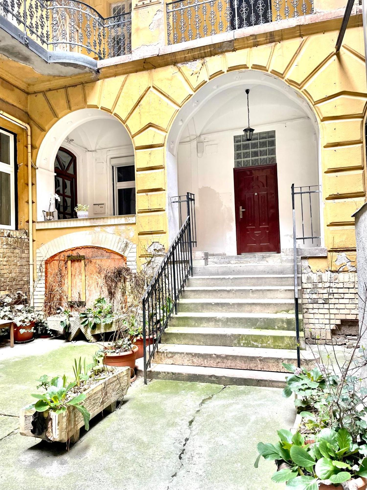Apartman Small Cosy Near The Famous Westend Center Budapest