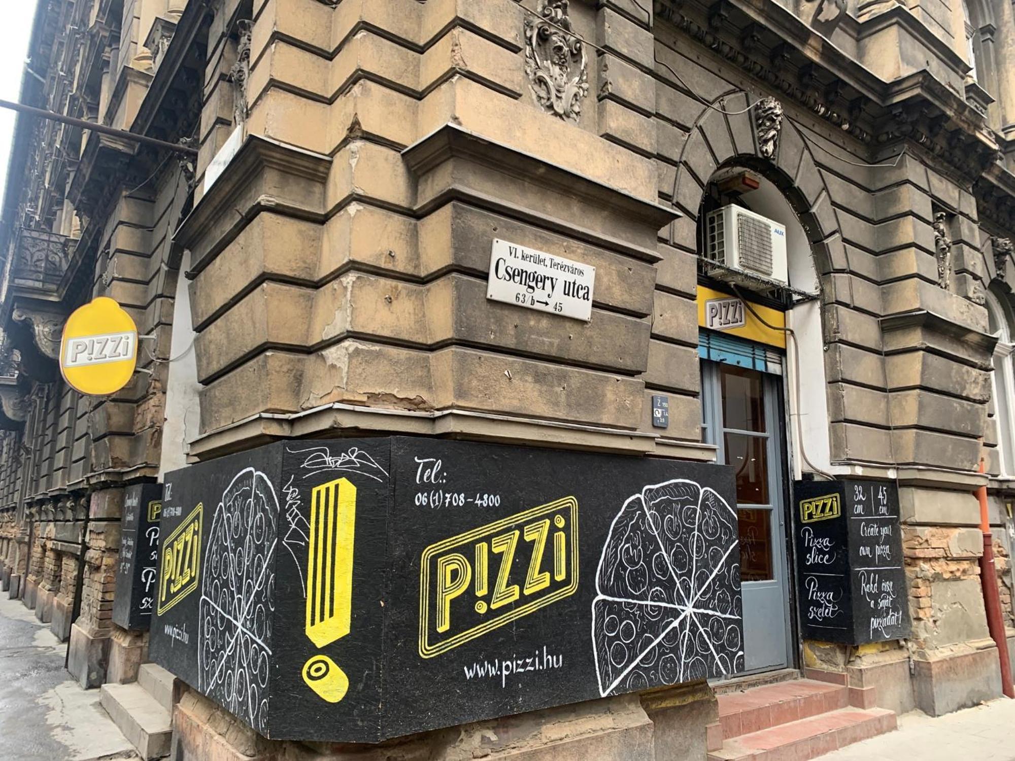 Small Cosy Near The Famous Westend Center Budapeste